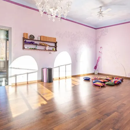 Mandala Retreat Villa *